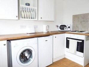 Private kitchen - Standard Hill Cottage, Ninfield (Battle)
