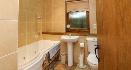 Glenmhor Apartment, Fort William