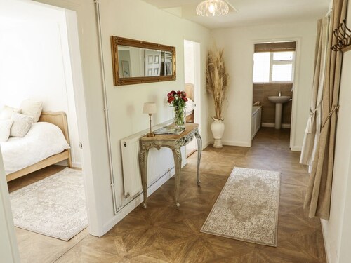 Lake View Cottage, Alford