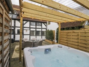 Terrace/patio - Weston Cottage, Welford-On-Avon (Stratford-upon-Avon)