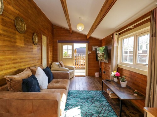 The Nook, Royal Wootton Bassett