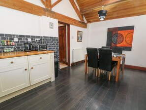 Dining - Frog Meadow Barn, Biddulph (Stoke-on-Trent)