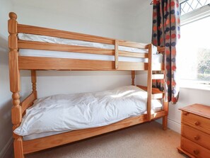 Room - 1 Atlantic View is in Crantock (Newquay)