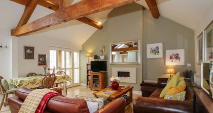 The Milking Parlour, Yarpole