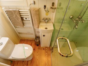 Shower - Shepherds Hut - Ash, Lincoln (Lincoln)