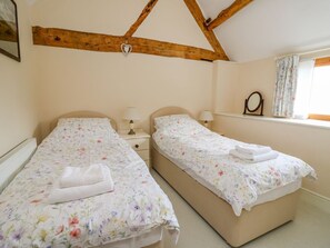 Room - Goblaen Barn, Clyro, Powys (Builth Wells)