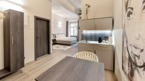 Suite – deluxe, byutsikt | Innvendig