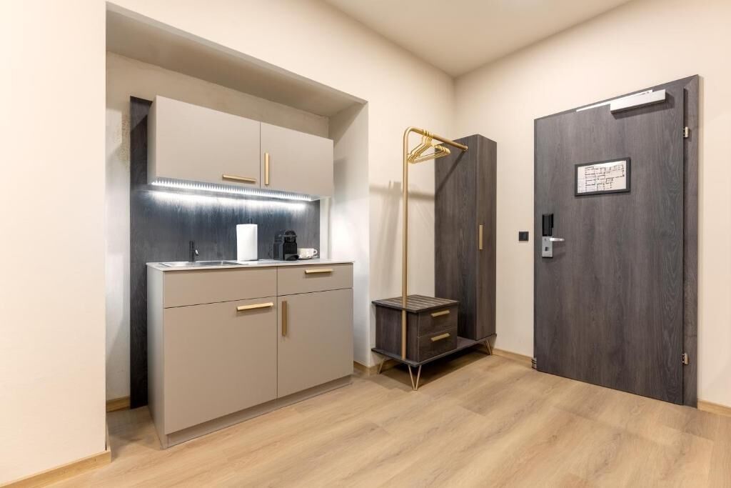 Doppelzimmer, Blick auf den Innenhof | Innenbereich