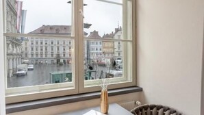 Rom, byutsikt | Spiseområde