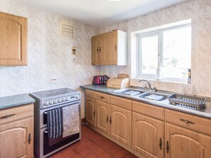 Private kitchen - The Bungalow, Cleobury Mortimer (Cleobury Mortimer)