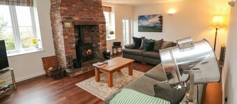 The Farmhouse, New Mills