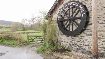 Enceinte de lâhĂ©bergement