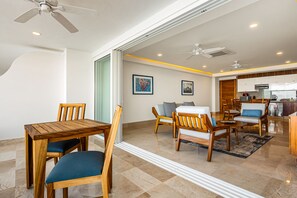 Interior - Exquisite oceanfront condo with amazing pool, balcony & W/D (Puerto Vallarta)