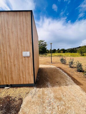 Property grounds - The Flower at the heart of nature (Rosselange)