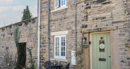 Teal Cottage, is in Middleham.