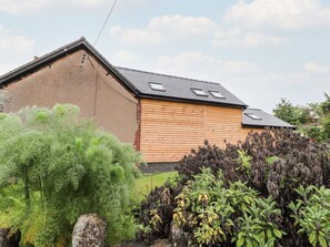 Property grounds - Charming Ty Coch in Ruthin (Ruthin)