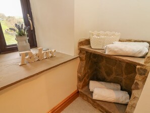 Interior - MELSOME, all first floor, renovated, near Settle (Settle)