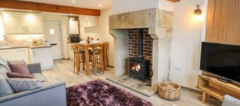 Mirk Cottage, Cragg Vale