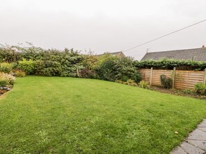 Property grounds - Sanderling, Scalby, North Yorkshire (Scarborough)
