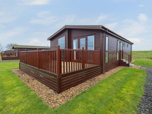 Exterior - 3 bed lodge, Ramsey, sleeps 6. (Huntingdon)