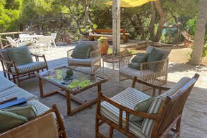 Outdoor dining - Fetovaia Magic Holiday Villa (Campo nell'Elba)