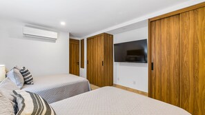Iron/ironing board, free WiFi, bed sheets - Bright oceanfront condo with balcony, rooftop pool & near Malecon boardwalk (Puerto Vallarta)