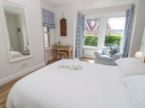 Room - Seaglimpse, Swanage, Dorset (Swanage)
