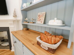 Interior - Seaglimpse, Swanage, Dorset (Swanage)