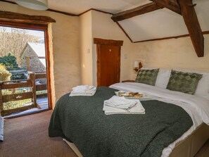 3 bedrooms, WiFi