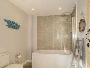 Shower - Cuillin Shores, Broadford (Isle of Skye)