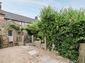 Property grounds - The Mouse House, Winster (Matlock)