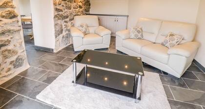 Bothi: A Charming Retreat in Llanuwchllyn
