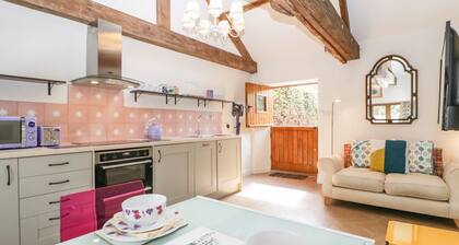 The Forge: A Charming Retreat