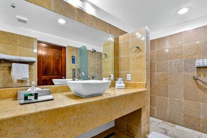 Shower, hair dryer, towels - Upscale bayview villa with hot tub, private terrace, pool & stylish interiors (Puerto Vallarta)