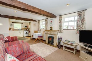 Living area - Fir Tree Stables, Summerbridge (Harrogate)