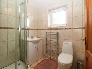 Shower - The Cottage at Ty Newydd, 2bed (Llanfairpwllgwyngyll)