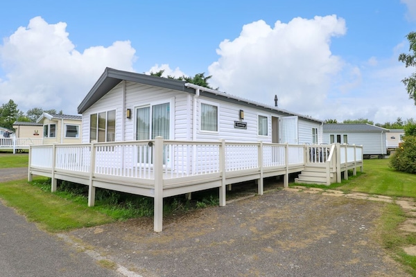 21 Norman Drive Lodge