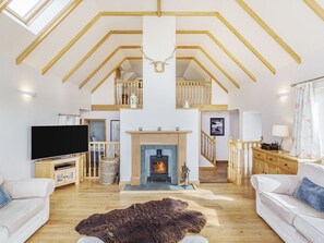 Living area - Askival, Elgol - A Cozy Retreat (Isle of Skye)