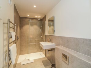 Shower - Lower Marsh Barns, Whimple (Exeter)
