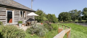 The Old Cart Shed, Rockbourne
