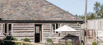 The Old Cart Shed, Rockbourne
