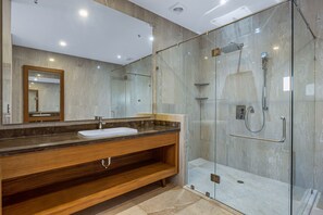Shower, hair dryer, towels - Upscale oceanfront condo with extensive balcony, pool & ocean views (Puerto Vallarta)
