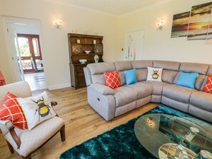 Living area - Berwyn, Talybont - A Cozy Retreat (Talybont)