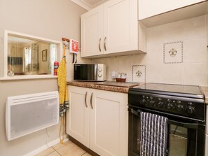 Private kitchen - Little Claremont, nr Yelverton (Yelverton)