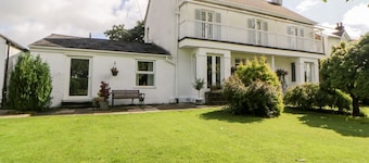 Little Claremont, nr Yelverton