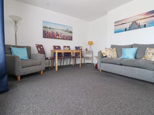 3 Elm Court, Hythe, Kent 1 bed