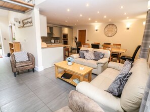 Living area - 3 Pheasant Lane, Bolsterstone / Ewden Village (Sheffield)