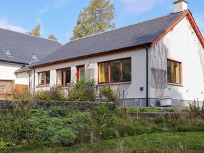 Exterior - Creag Dhubh Cottage, Newtonmore (Newtonmore)