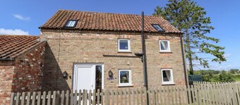 Holly Cottage, Alford