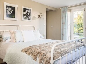 Room - The Barn at Little Resugga, St. Austell (St. Austell)